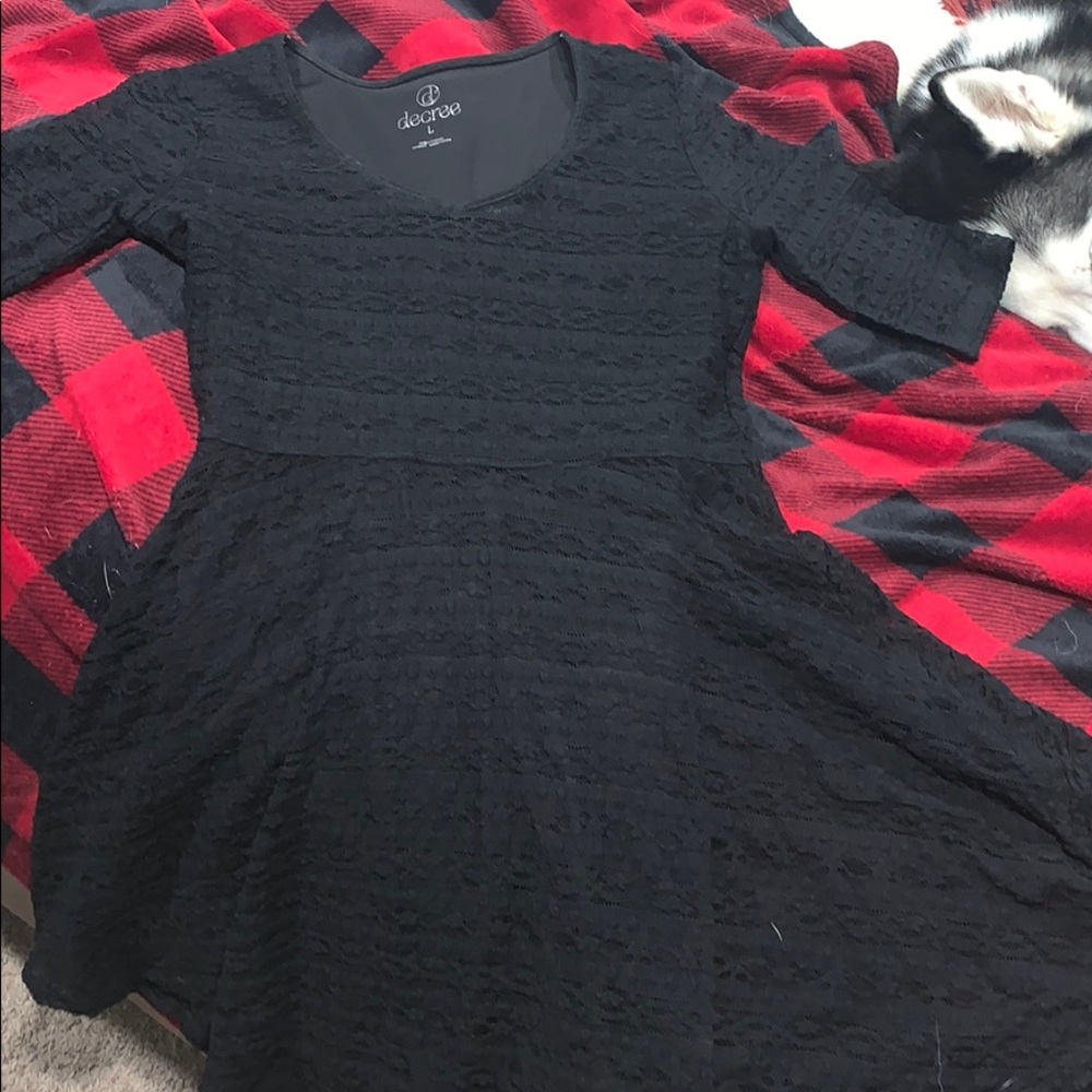 Half sleeve black dress